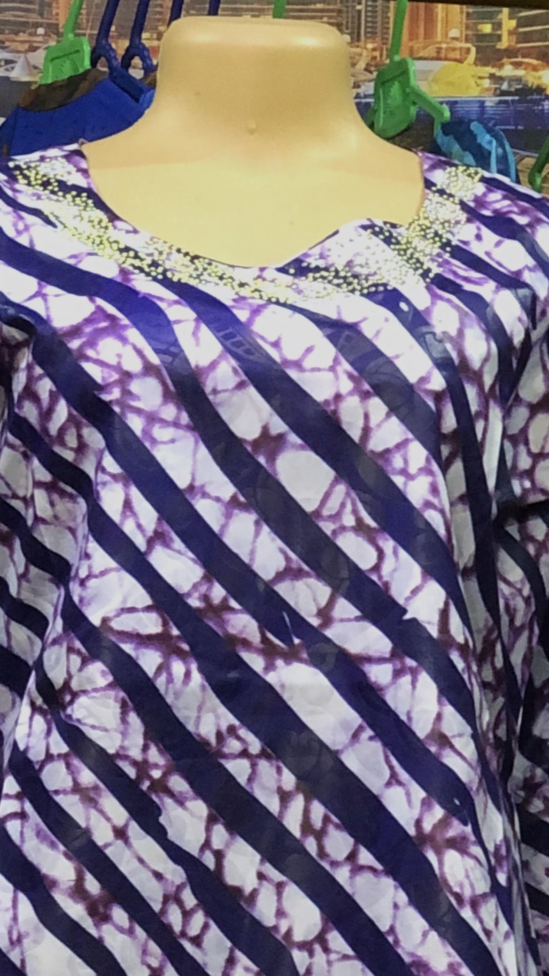 A-shape gown with stone(0084)