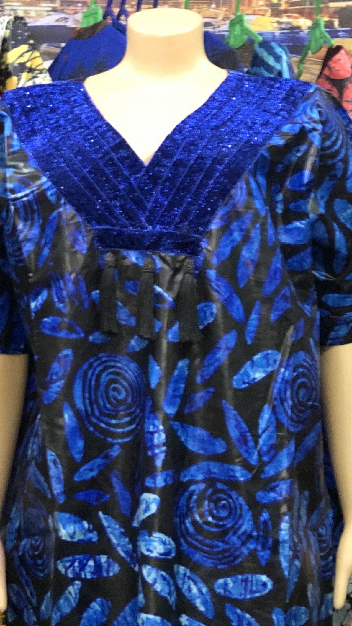 straight gown with fringe (0096)