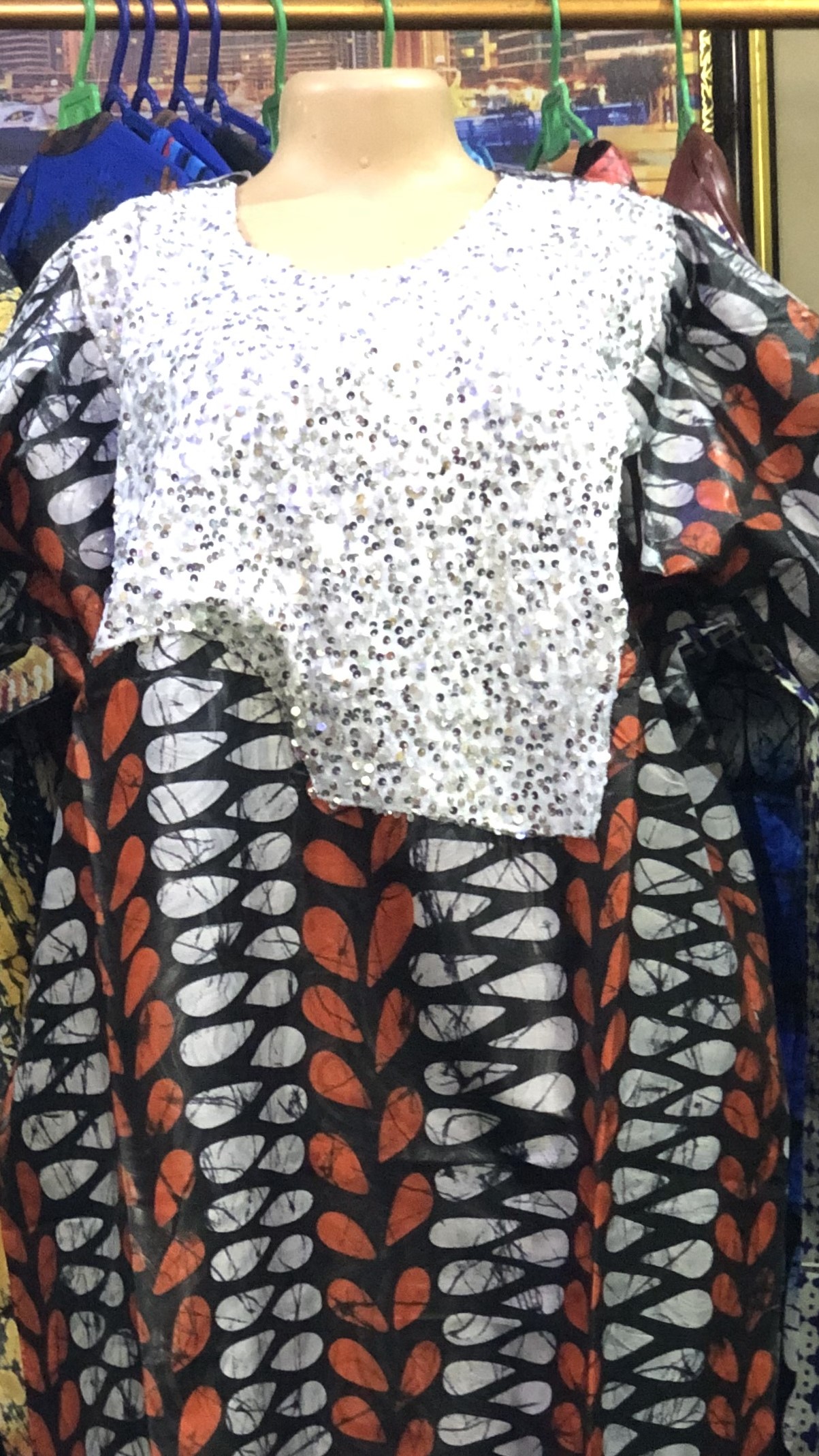 gown with sequence(0102)