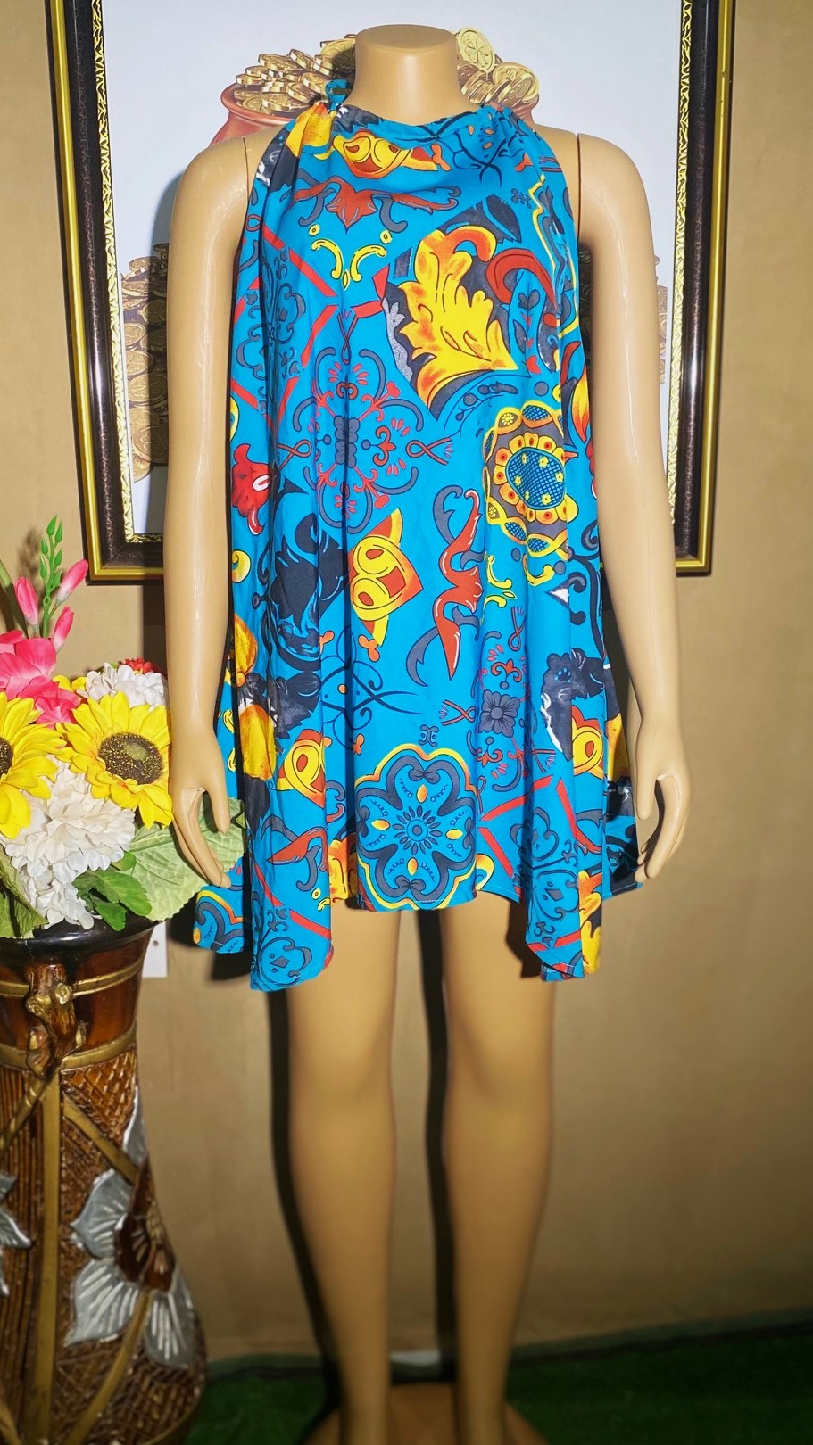 Backless gown (0185)