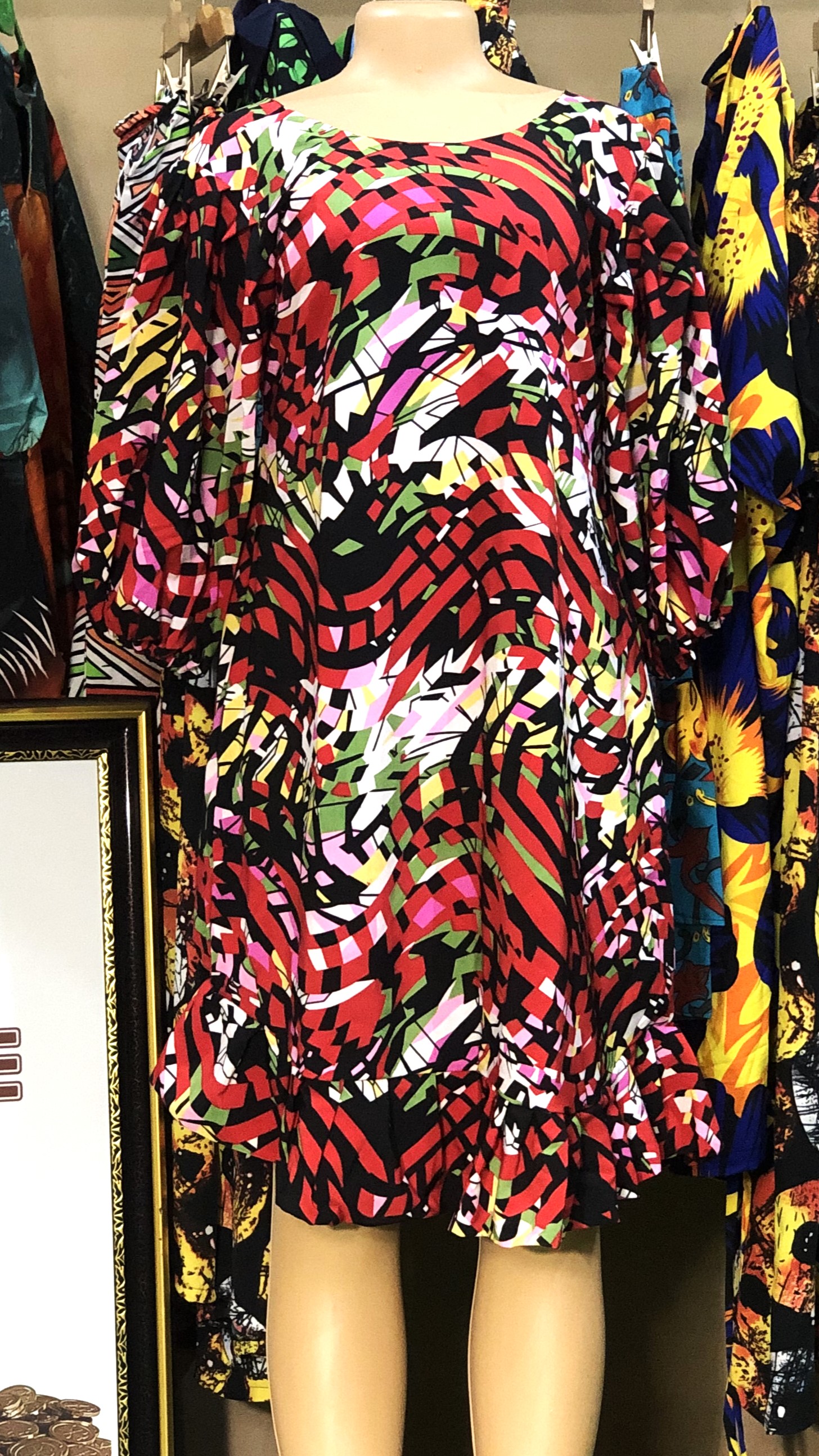 Short gown with Pleating (G102)