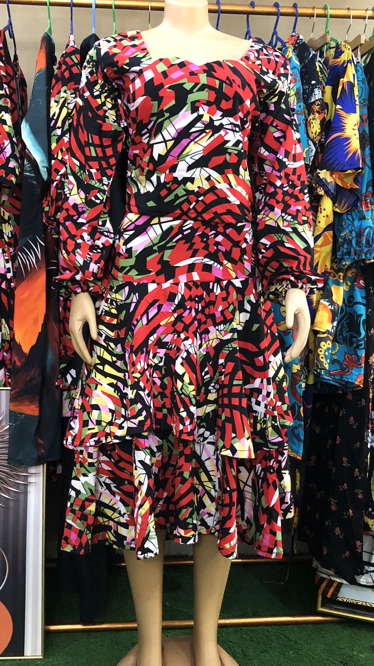 Double flare skirt and crop top (G1005)