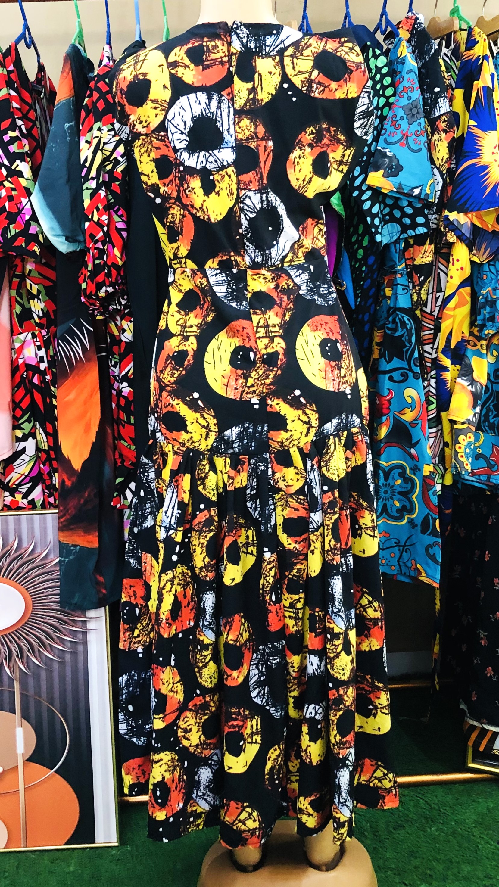 Armless pleated gown (G1006)