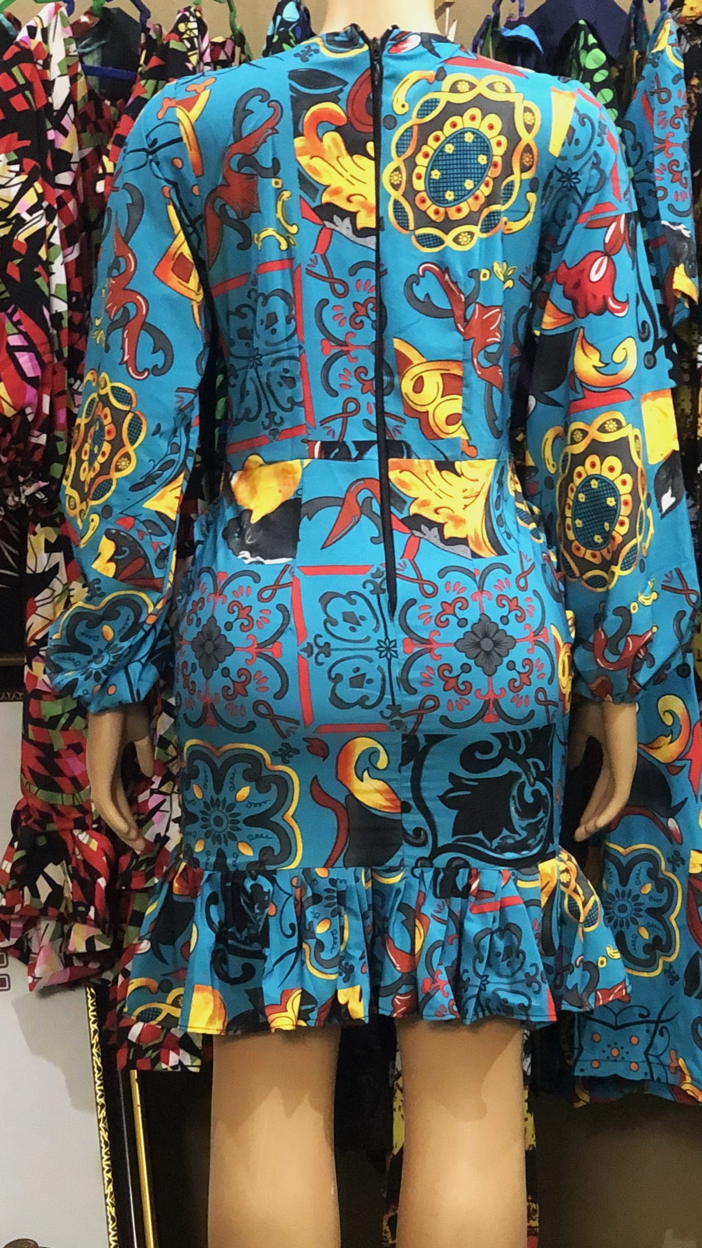 short ruffled gown (G0309)