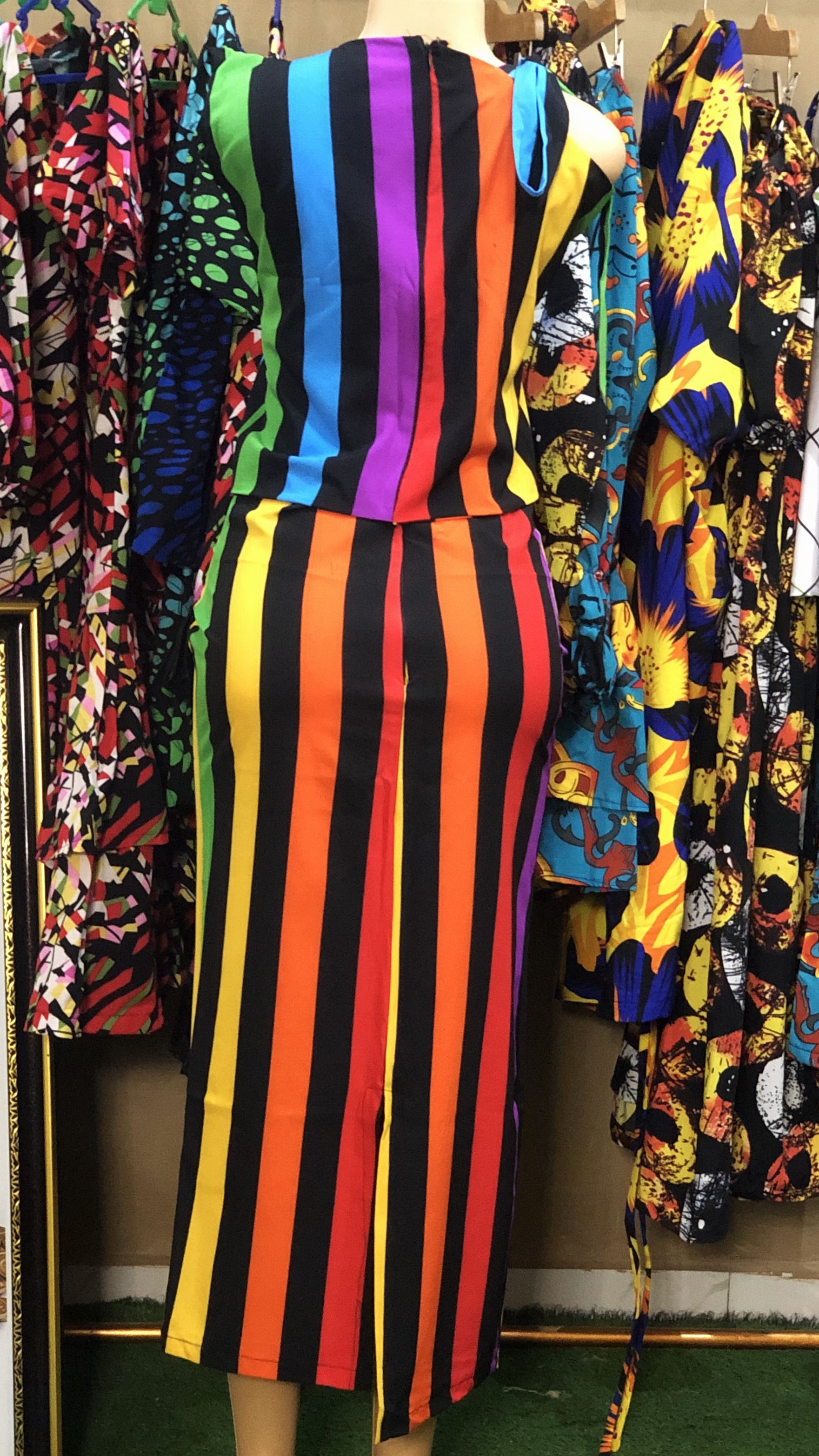 Off shoulder top and skirt (G0204)