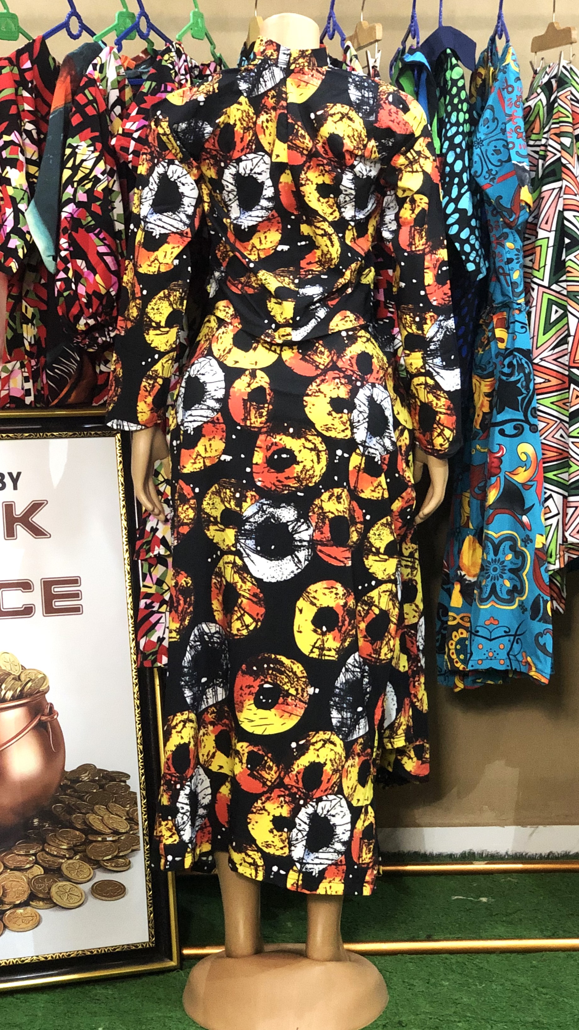 Skirt and turtle neck top (G0205)